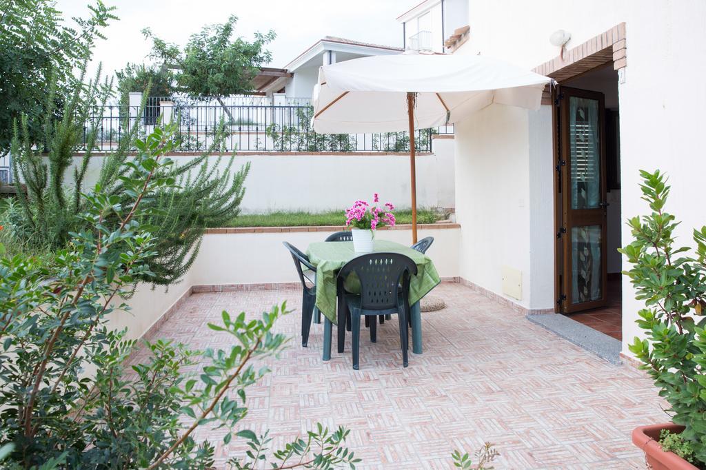 Appartamenti Torre Di Bari باري ساردو المظهر الخارجي الصورة