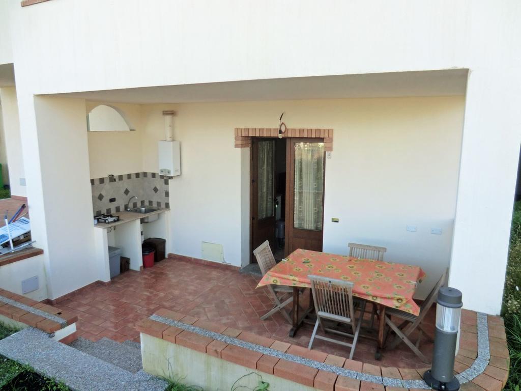 Appartamenti Torre Di Bari باري ساردو المظهر الخارجي الصورة